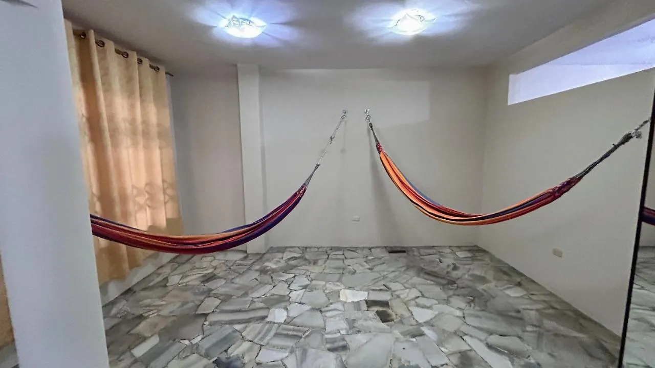 Villa Ncgsuite Atarazana - Hermosa Casa Muy Amplia Para Ti Guayaquil